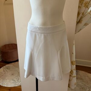 Express Mini Skirt Womans 6 Solid White Back Zip Formal